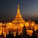 The magnificent beauty of Shwedagon Pagoda at night