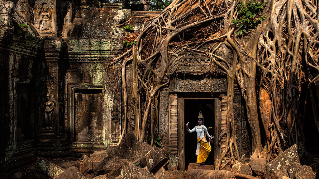 Ta Prohm was used as filming site for movie The tomb 